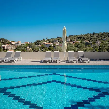 Halases Panorama Pvt Pool Villa