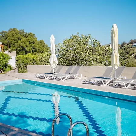 Halases Panorama Pvt Pool * Alikampos